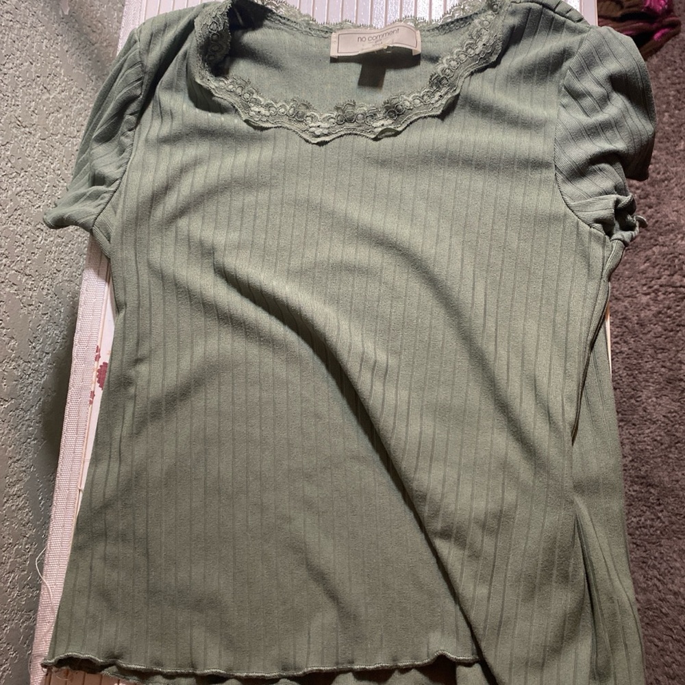 Light sage Green top